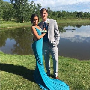Gorgeous turquoise Tiffany gown